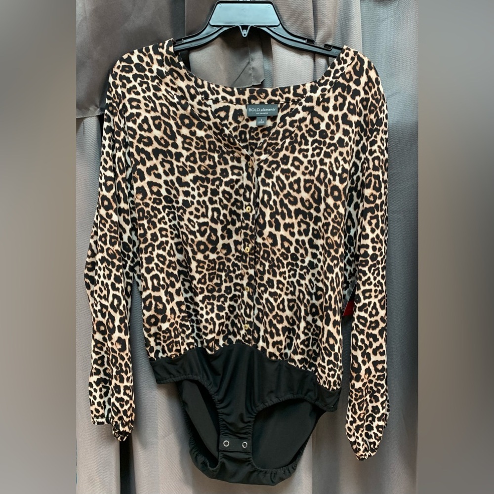 NEW Bold Elements cheetah bodysuit size Large